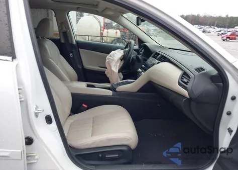 2022 Honda Insight Touring z USA, uszkodzony, nr VIN 19XZE4F99NE016881